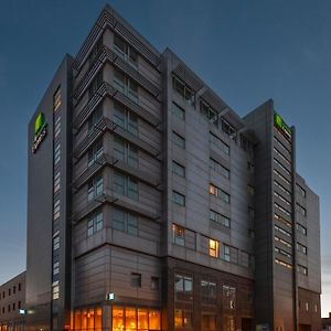 Holiday Inn Express Swindon City Centre By Ihg